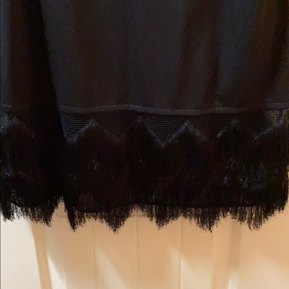 Black tank with fringe - Picture 2 of 3